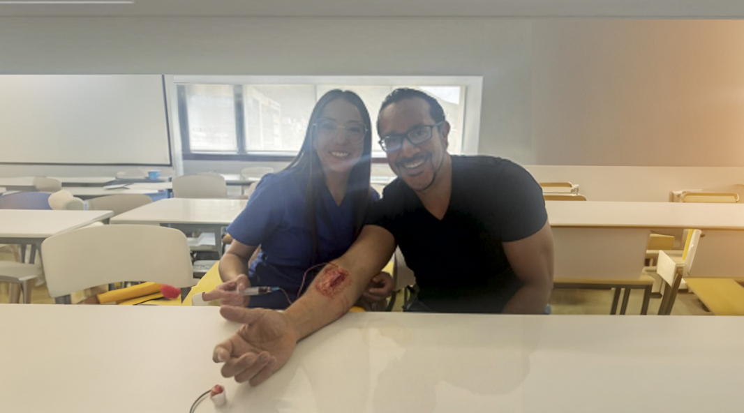 Primeros pasos en el arte del moulage: hacia simulaciones clínicas más realistas y transformadoras